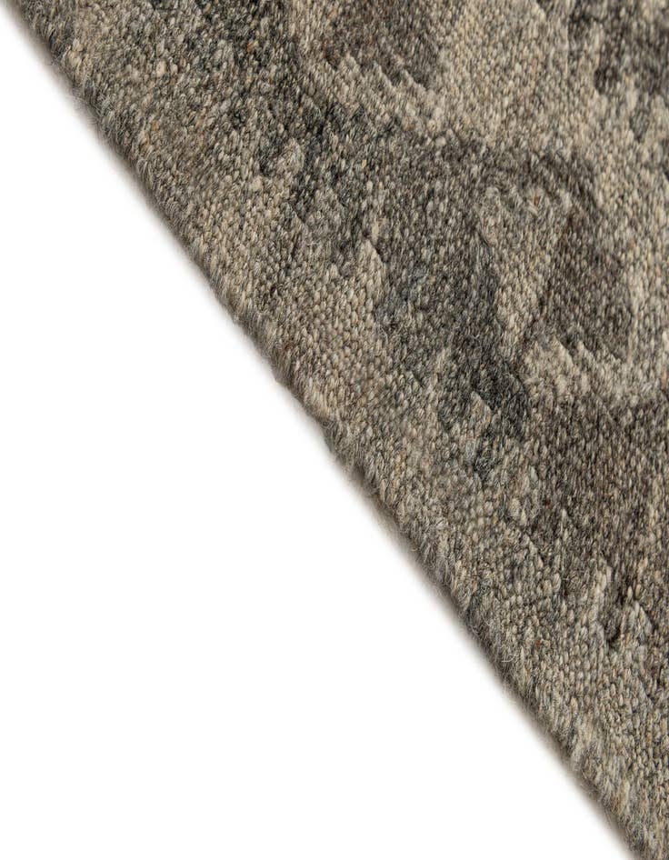 Detail image of 3' x 9' 9  Hand Woven Kilim Maymana Wool Runner Rug