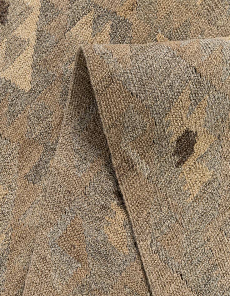 Detail image of 2' 9 x 9' 9  Hand Woven Kilim Maymana Wool Runner Rug