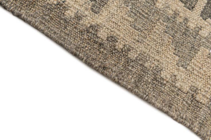 Detail image of 2' 10 x 9' 8 Hand Woven Kilim Maymana Wool Runner Rug