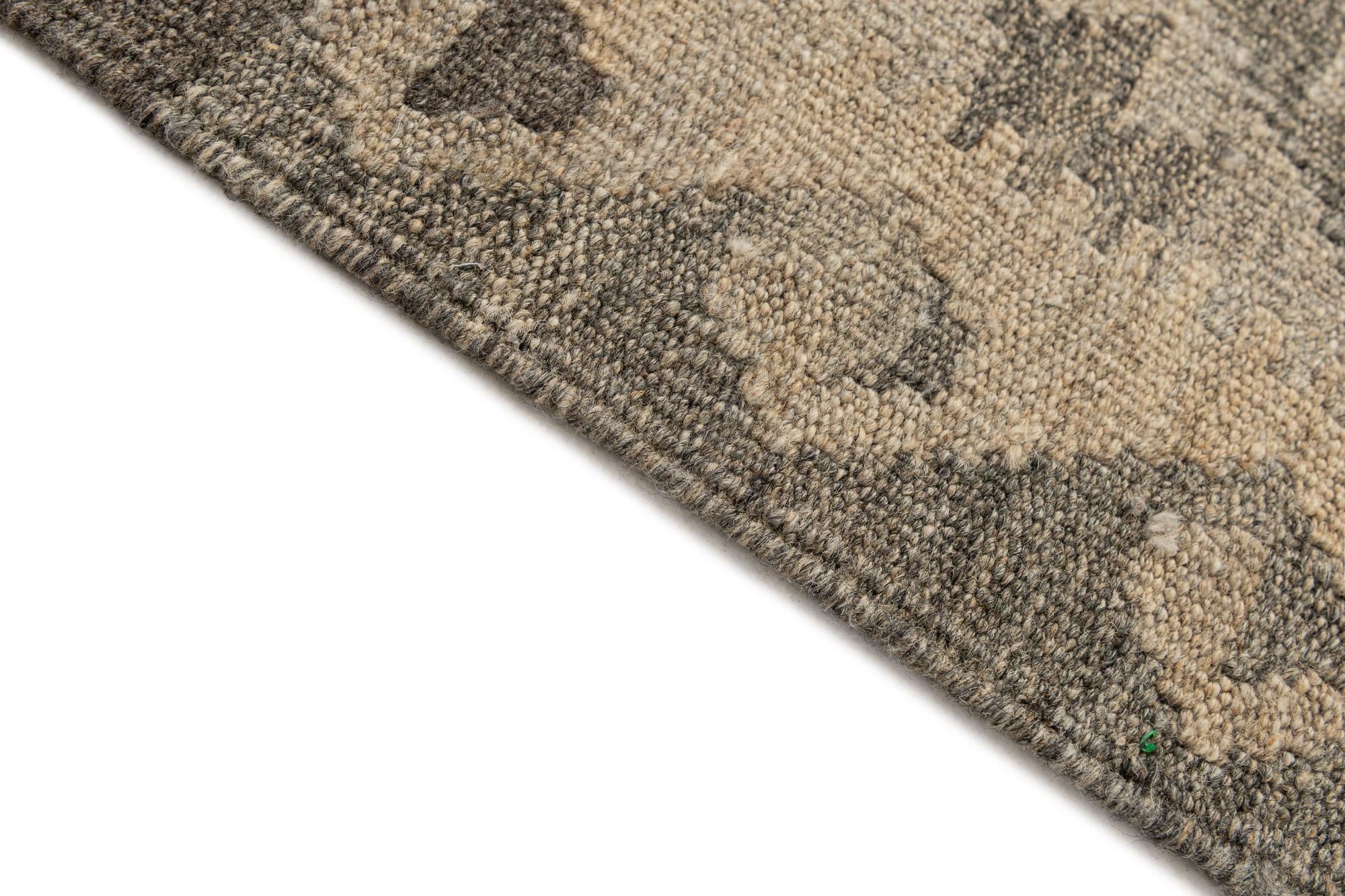 2' 10 x 9' 8 Hand Woven Kilim Maymana Wool Runner Rug