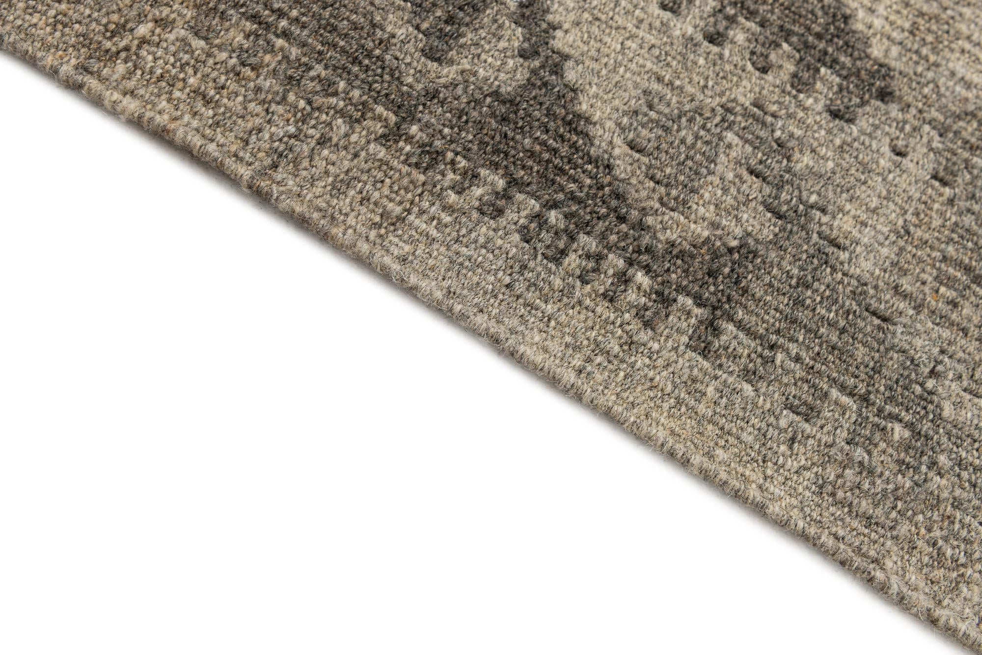 2' 10 x 9' 9 Hand Woven Kilim Maymana Wool Runner Rug