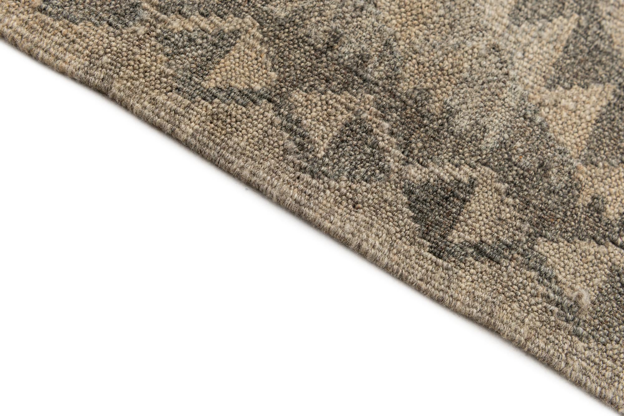 2' 9 x 9' 11 Hand Woven Kilim Maymana Wool Runner Rug