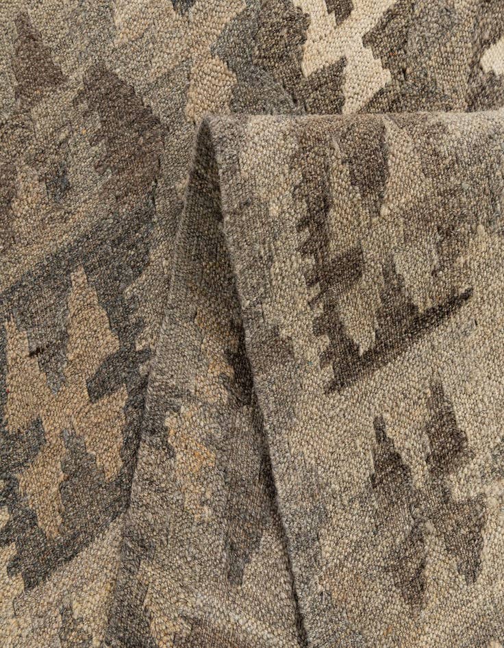 Detail image of 2' 9 x 9' 9  Hand Woven Kilim Maymana Wool Runner Rug