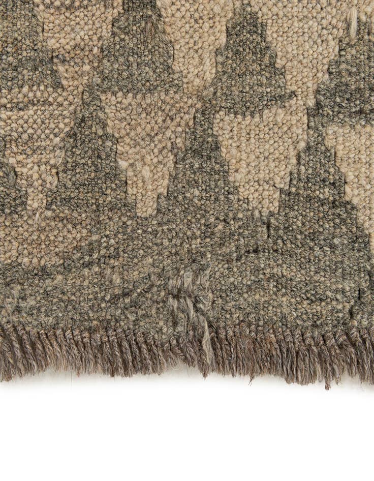 Detail image of 2' 10 x 9' 10  Hand Woven Kilim Maymana Wool Runner Rug