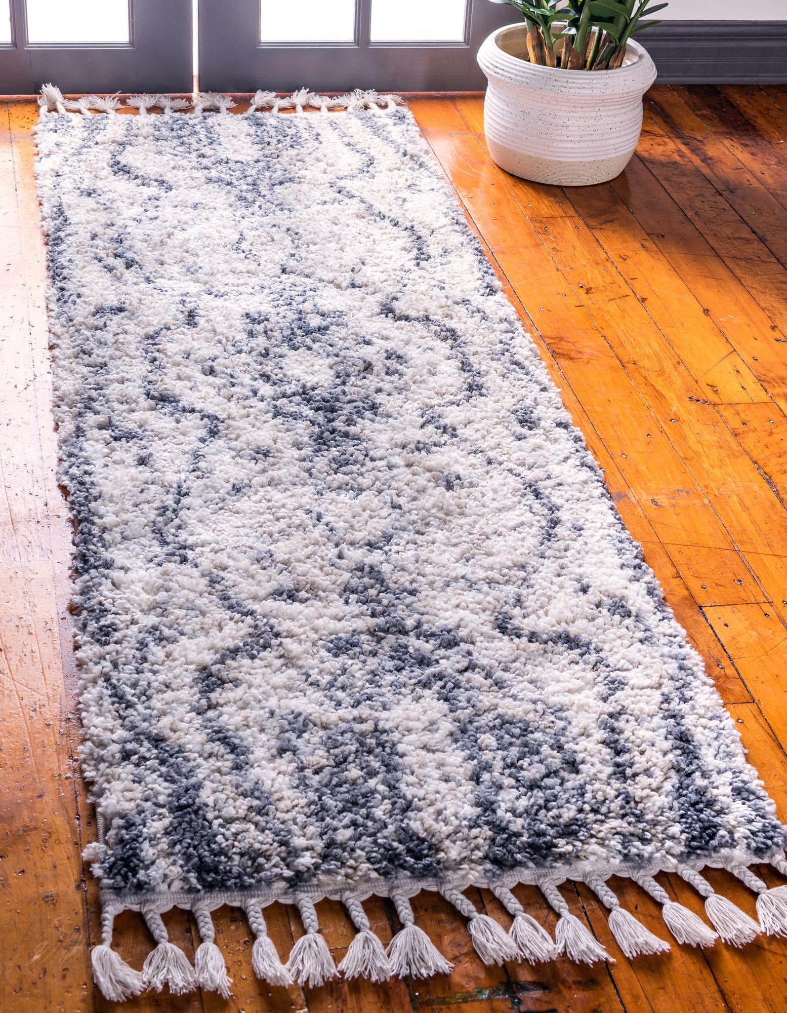 2' 2 x 6' Lagom Shag Runner Rug