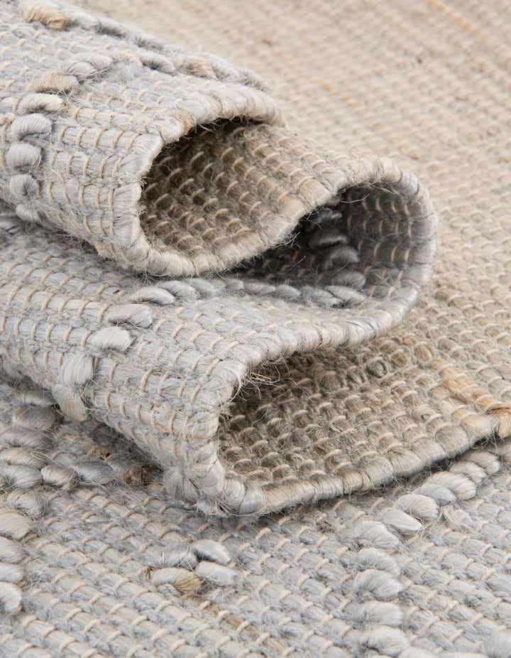 2' 7 x 9' 10 Hand Woven Larsa Jute Runner Rug