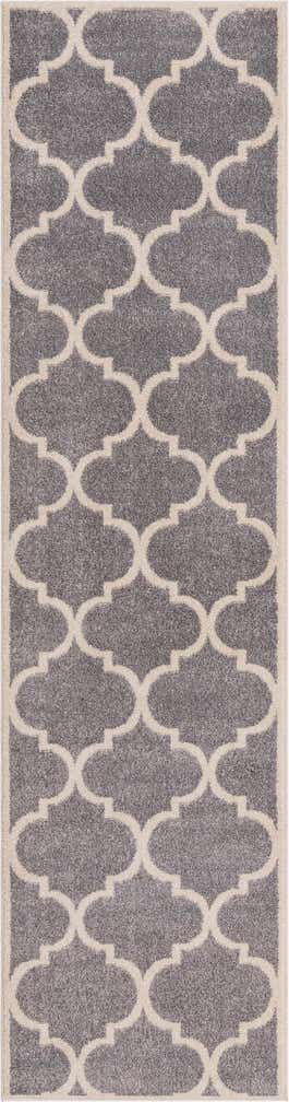 2' 7 x 10' Lattice Runner Rug