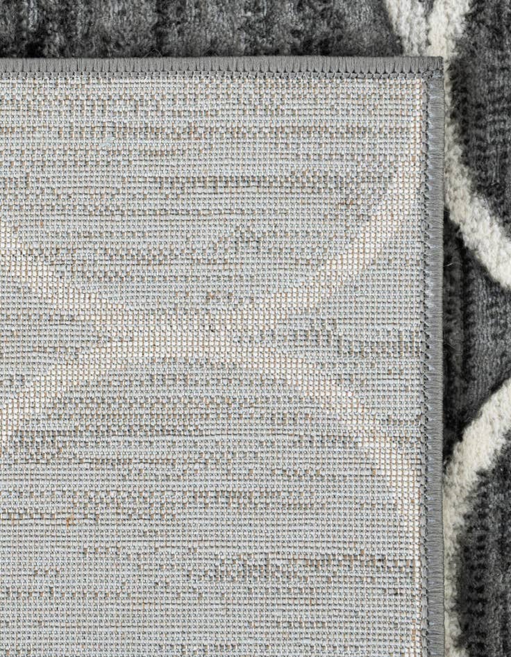 Detail image of 3' x 19' 8 Lattice Trellis Runner Rug