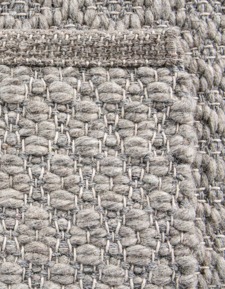 Detail image of 2' x 8' Hand Woven Lattice Wool Runner Rug