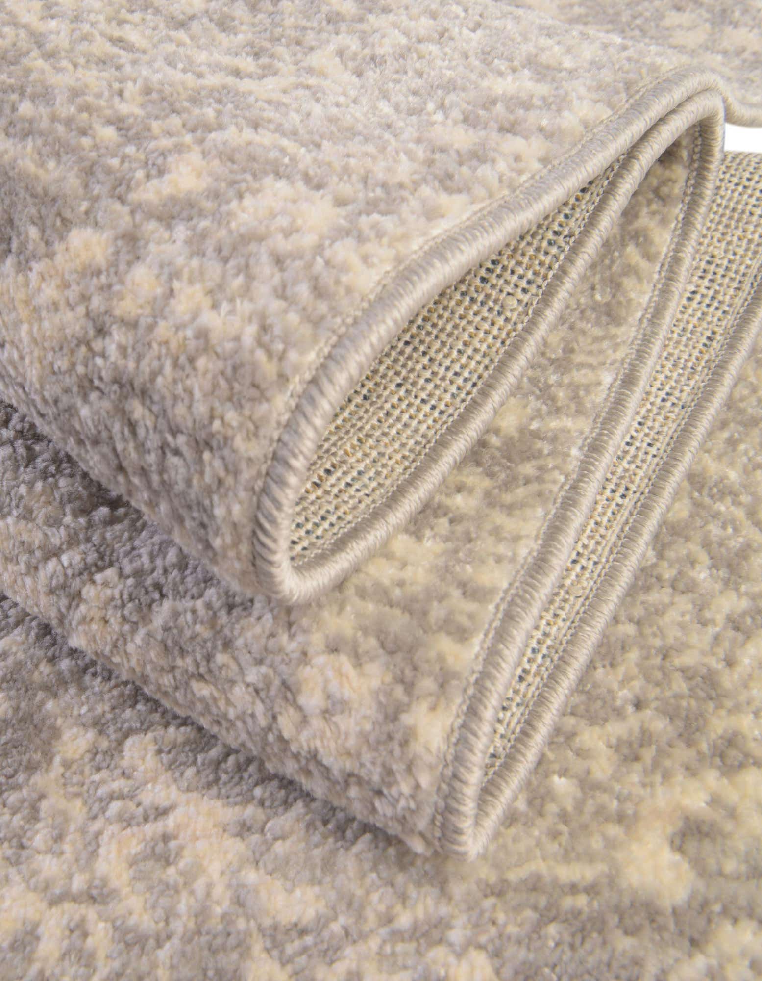 Detail image of 60cm x 245cm Lola Runner Rug