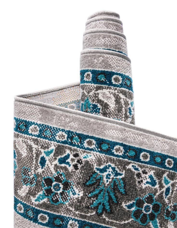 Detail image of 2' 7 x 10' Lucerne Runner Rug