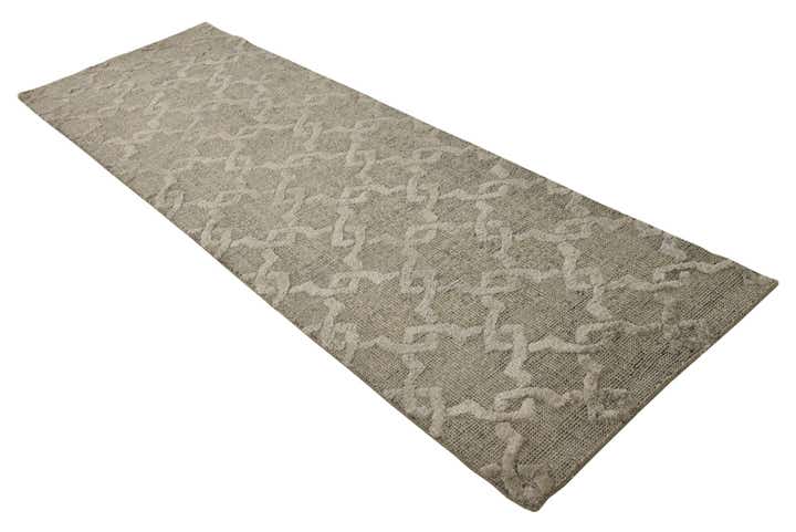 2' 10 x 8' 10 Hand Knotted Luna Runner Rug