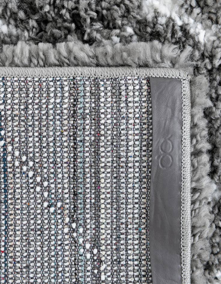 Detail image of 2' 7 x 10' Marrakesh Shag Runner Rug