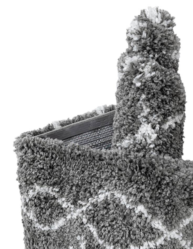 Detail image of 2' 7 x 10' Marrakesh Shag Runner Rug