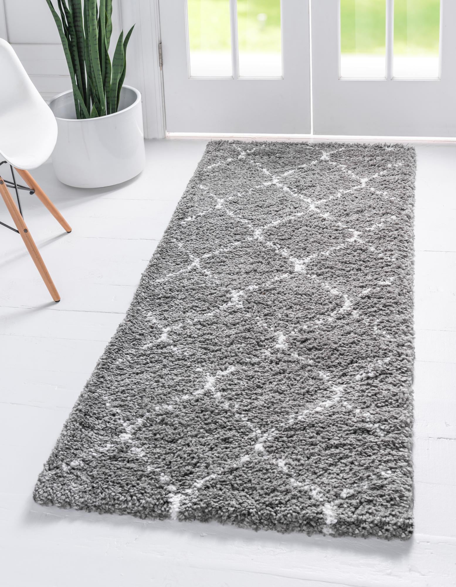 2' 7 x 10' Marrakesh Shag Runner Rug