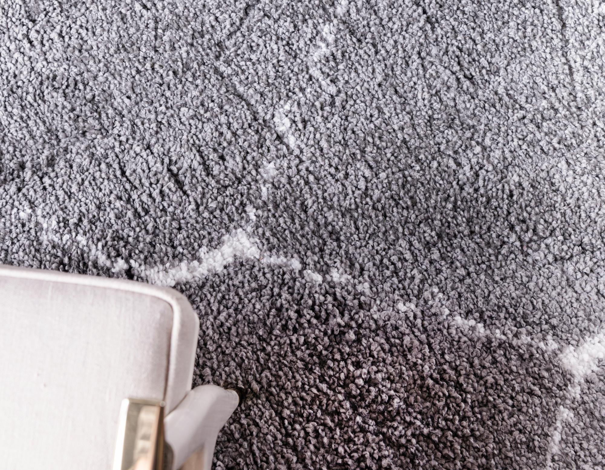 2' 7 x 6' Marrakesh Shag Runner Rug