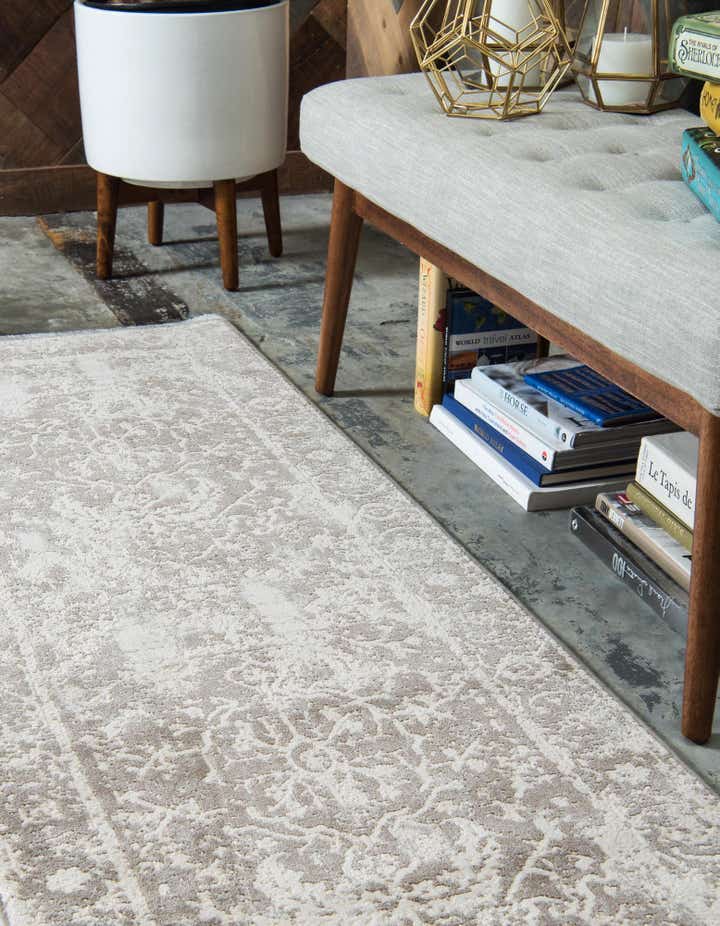2' 2 x 6' Modern Classical Runner Rug