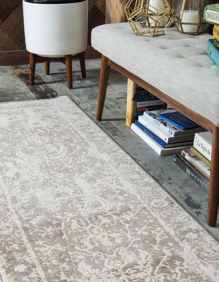 Detail image of 2' 2 x 6' Modern Classical Runner Rug