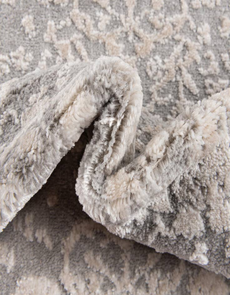 Detail image of 2' 3 x 6' Modern Classical Runner Rug