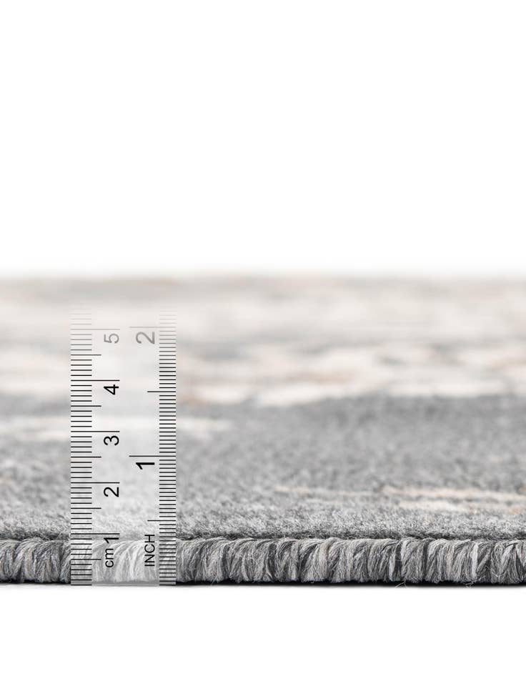 Detail image of 2' x 8' Mojave Runner Rug