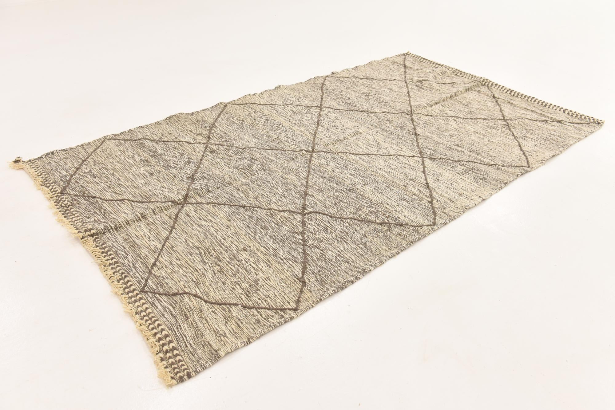 5' 4 x 9' 6 Hand Knotted Moroccan Wool Runner Rug