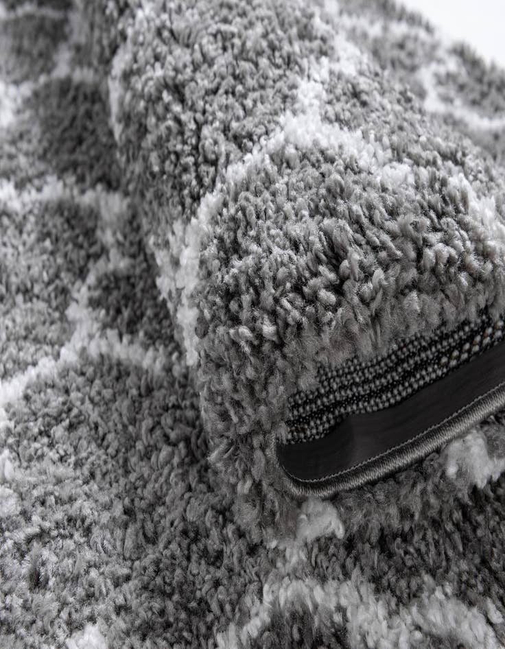 Detail image of 2' 7 x 10' Moroccan Shag Runner Rug