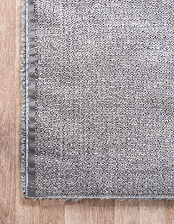 Detail image of 2' 7 x 6' Moroccan Shag Runner Rug