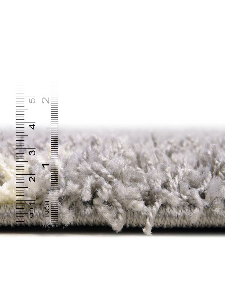 Detail image of 2' x 5' Moroccan Trellis Shag Runner Rug