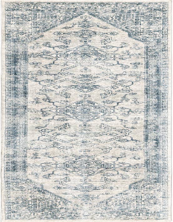 Detail image of 2' 7 x 10' 2 Newport Runner Rug