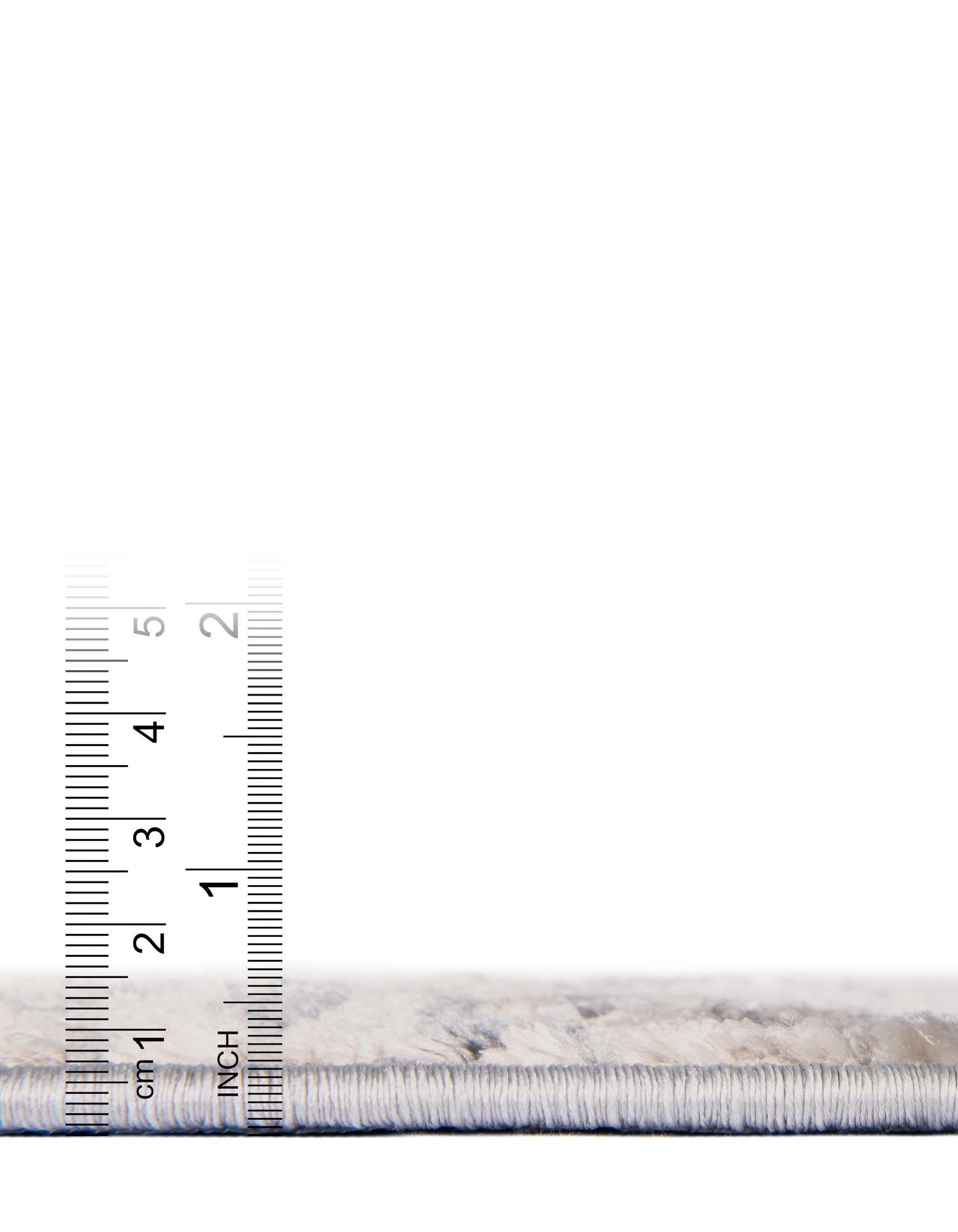 2' 7 x 10' Oasis Runner Rug