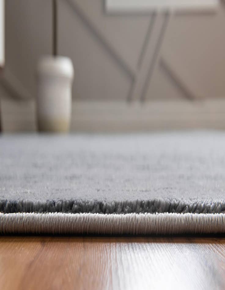 Detail image of 2' x 12' Oasis Runner Rug