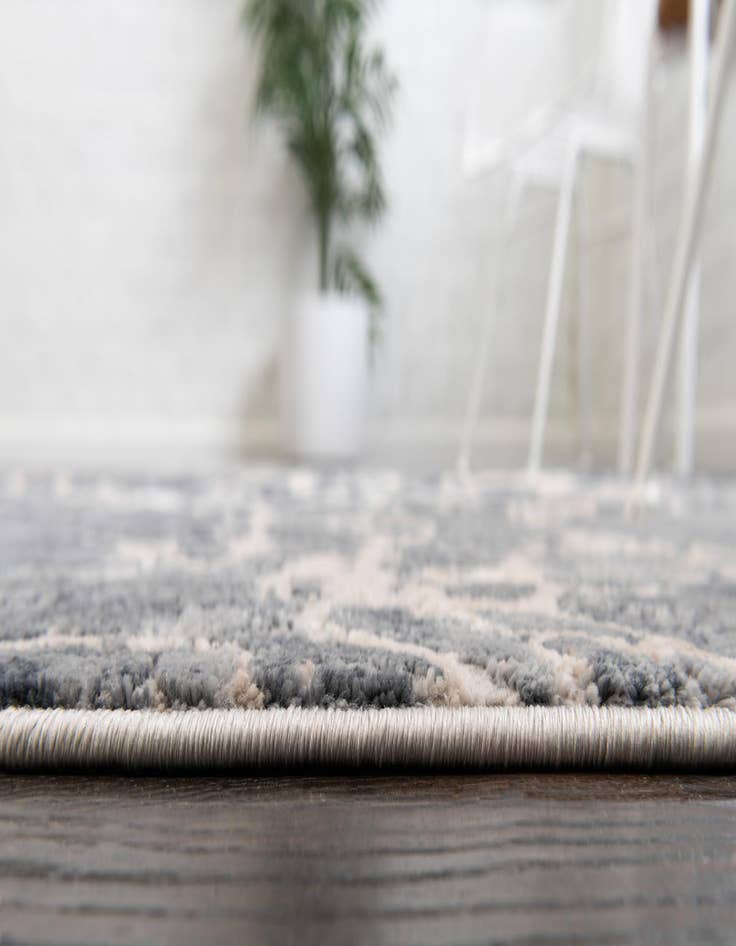 Detail image of 2' x 12' Oasis Runner Rug