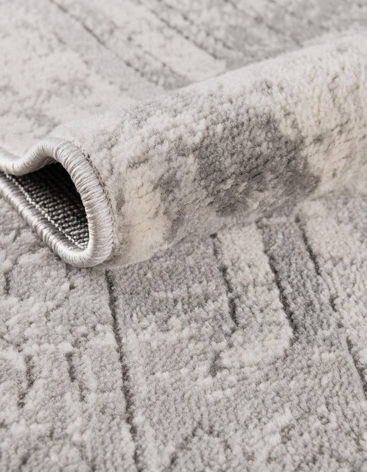 Detail image of 2' 2 x 12' Oregon Runner Rug