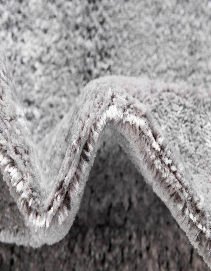 Detail image of 2' 2 x 12' Oregon Runner Rug