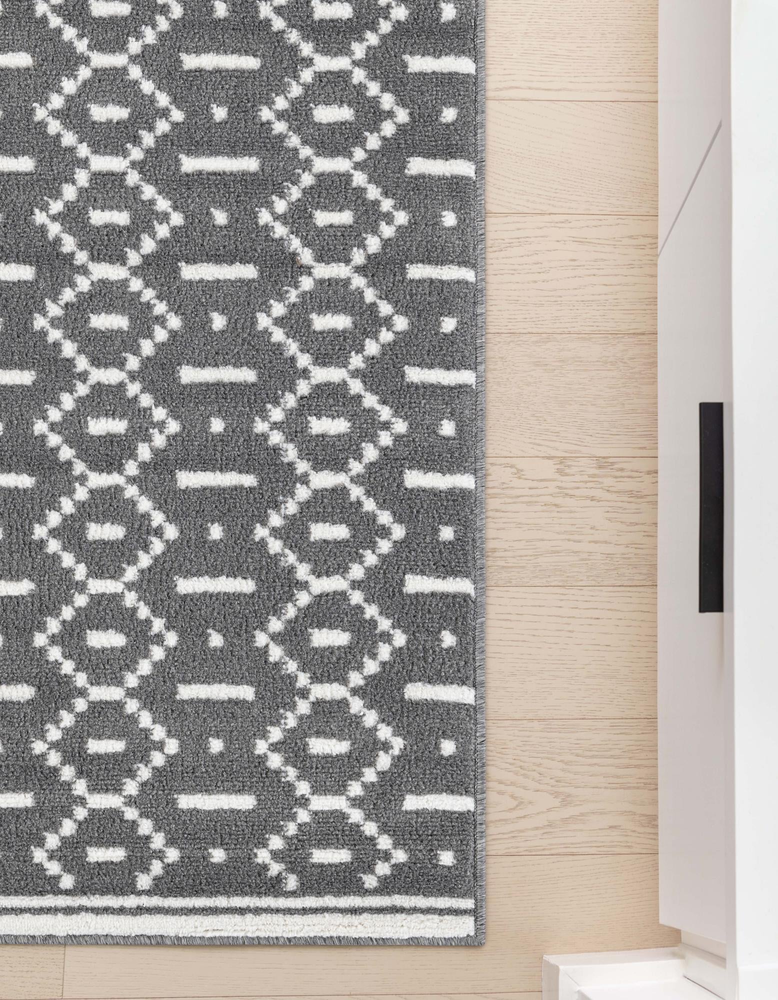 2' 7 x 12' Oslo Runner Rug