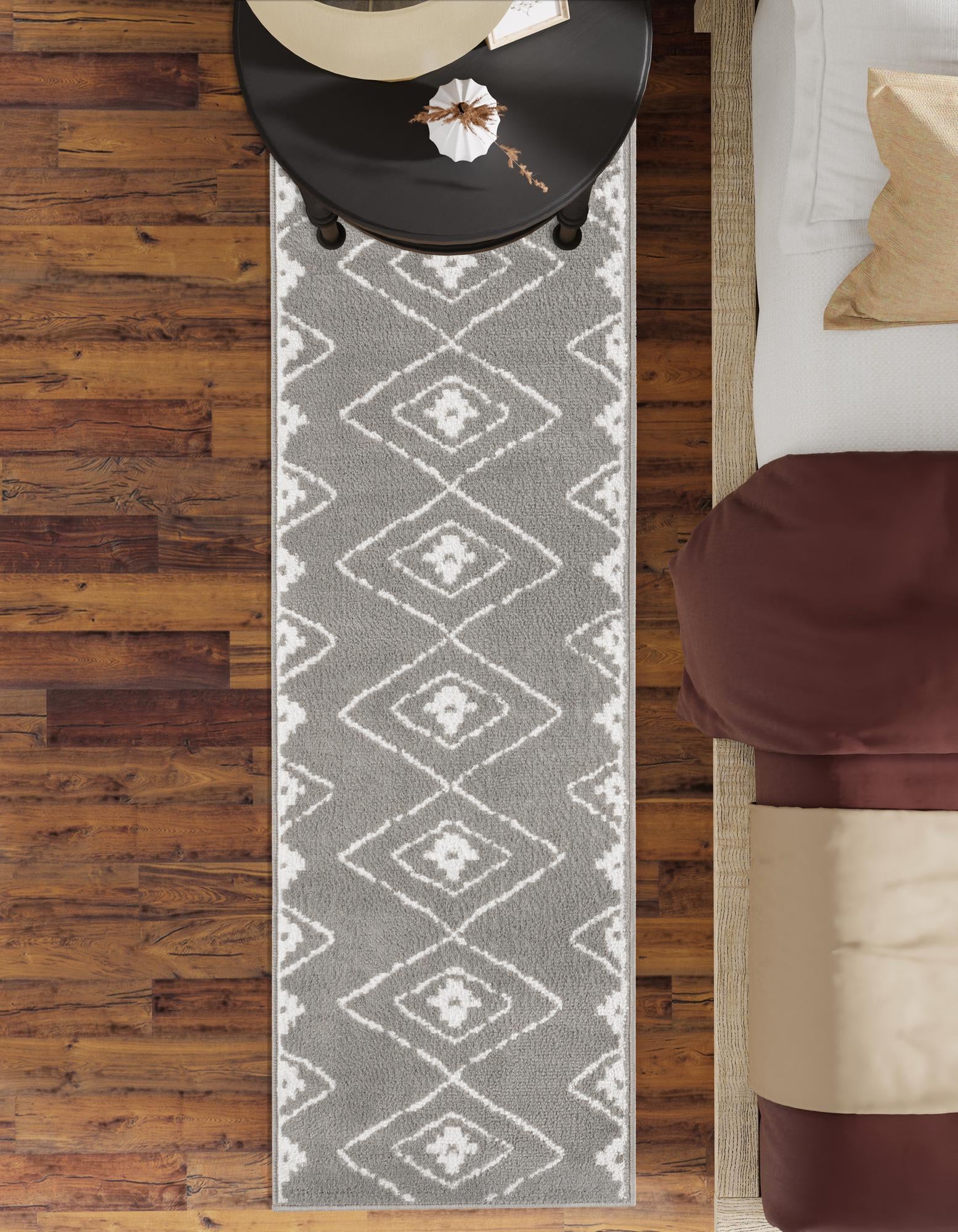 2' 7 x 12' Oslo Runner Rug