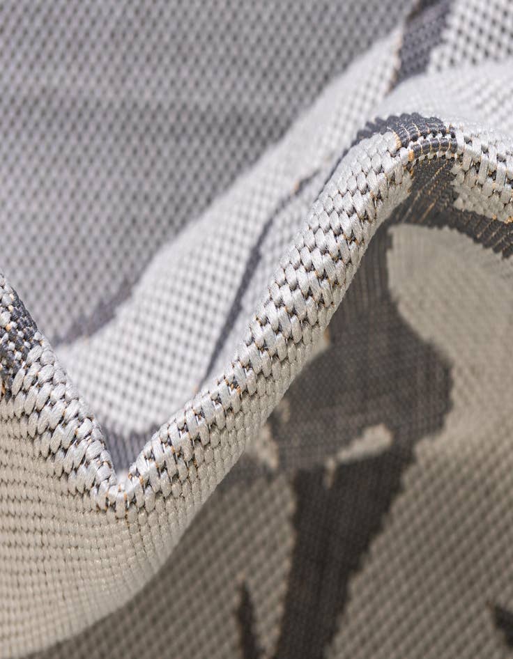 Detail image of 2' 2 x 6'  Washable Botanical Indoor / Outdoor Runner Rug