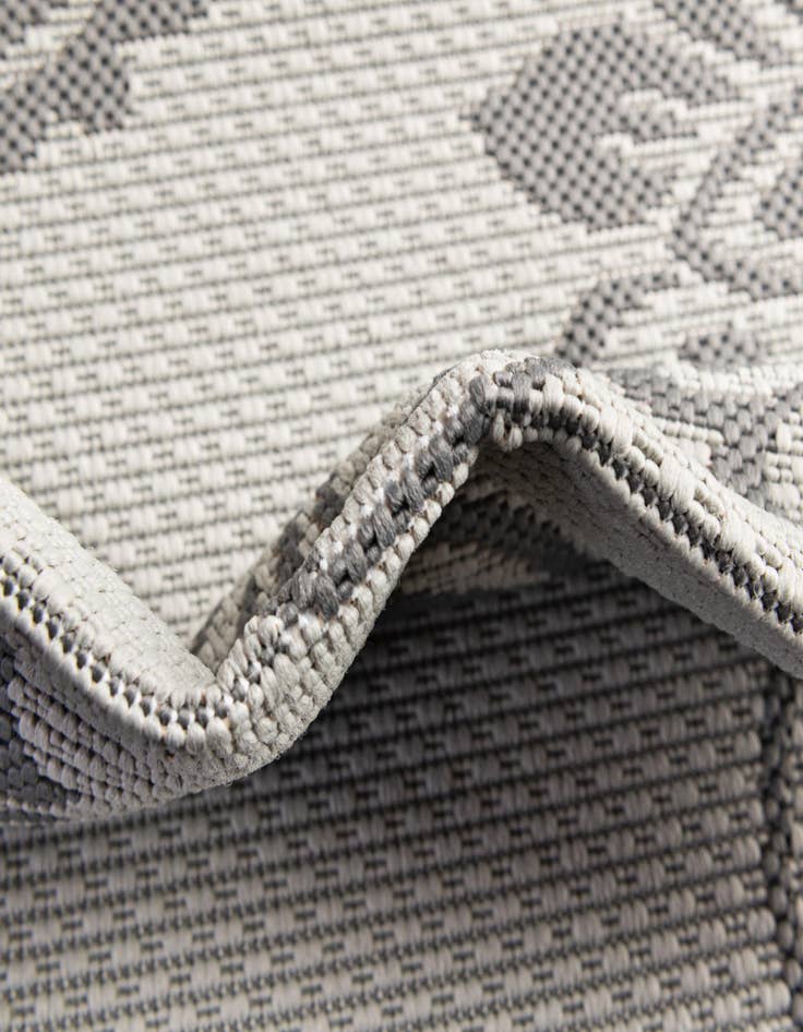 Detail image of 2' 2 x 6' Easy-Clean Botanical Indoor / Outdoor Runner Rug
