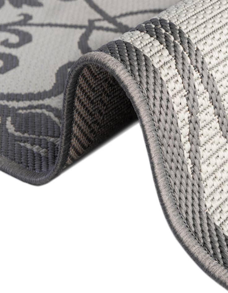 Detail image of 2' 2 x 6'  Washable Botanical Indoor / Outdoor Runner Rug