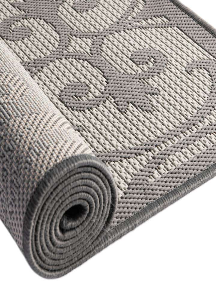 2' 2 x 6' Easy-Clean Botanical Indoor / Outdoor Runner Rug