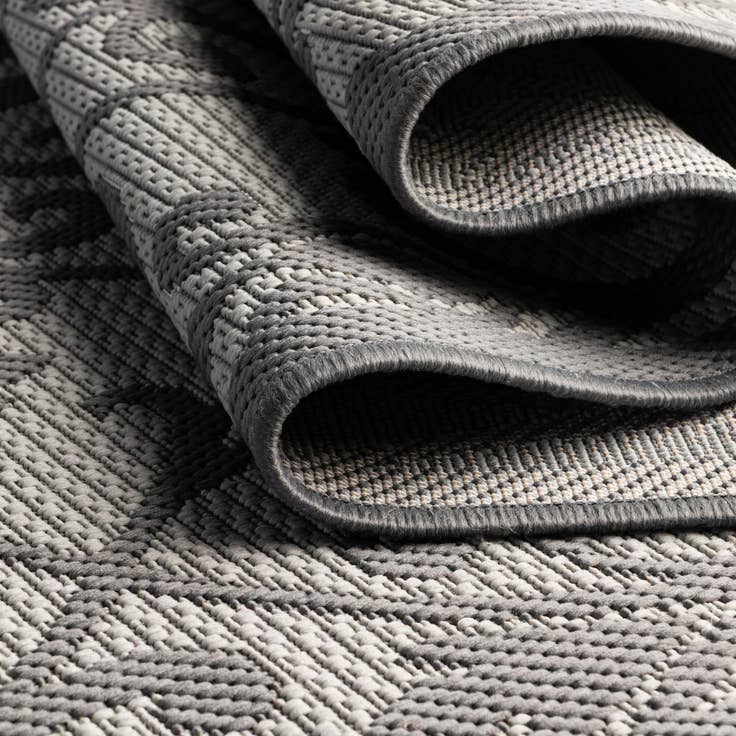 Detail image of 2' 2 x 6' Easy-Clean Botanical Indoor / Outdoor Runner Rug