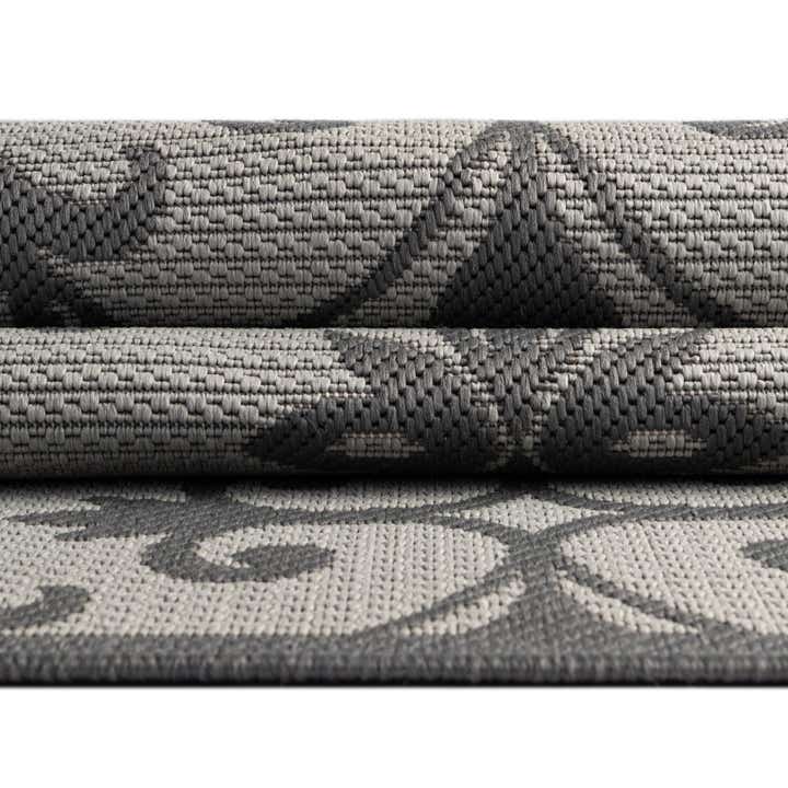 2' 2 x 6' Easy-Clean Botanical Indoor / Outdoor Runner Rug