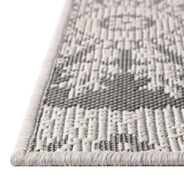 Detail image of 2' 2 x 6' Easy-Clean Botanical Indoor / Outdoor Runner Rug