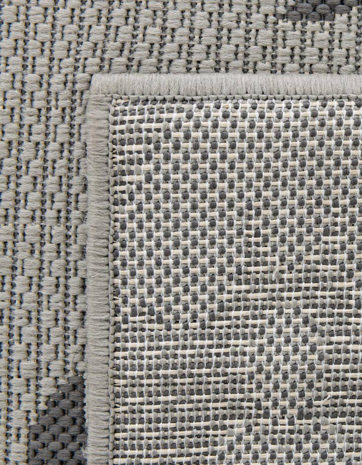 Detail image of 2' 2 x 6'  Washable Botanical Indoor / Outdoor Runner Rug