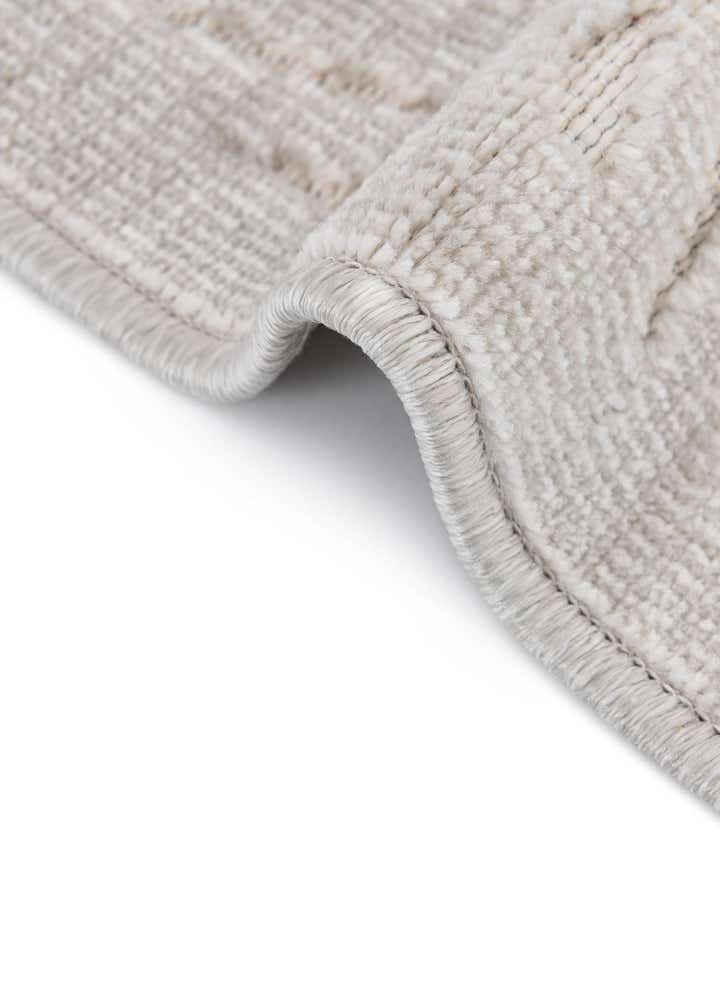 2' 2 x 5' 3 Easy-Clean Botanical Indoor / Outdoor Runner Rug