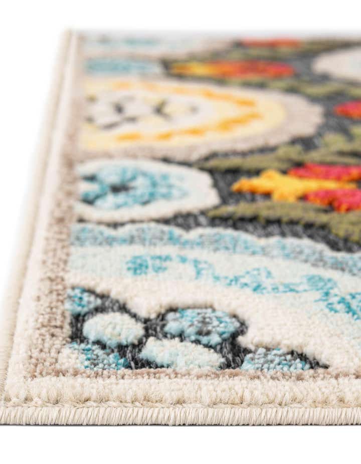 2' x 5' Easy-Clean Casablanca Indoor / Outdoor Runner Rug