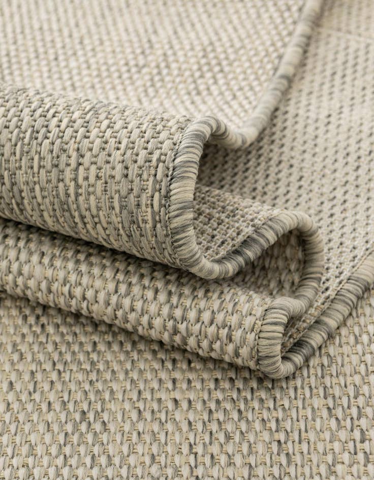 Detail image of 2' x 8' Easy-Clean Checkered Indoor / Outdoor Runner Rug