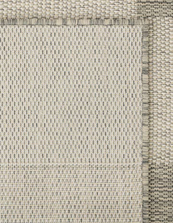 2' x 8' Easy-Clean Checkered Indoor / Outdoor Runner Rug