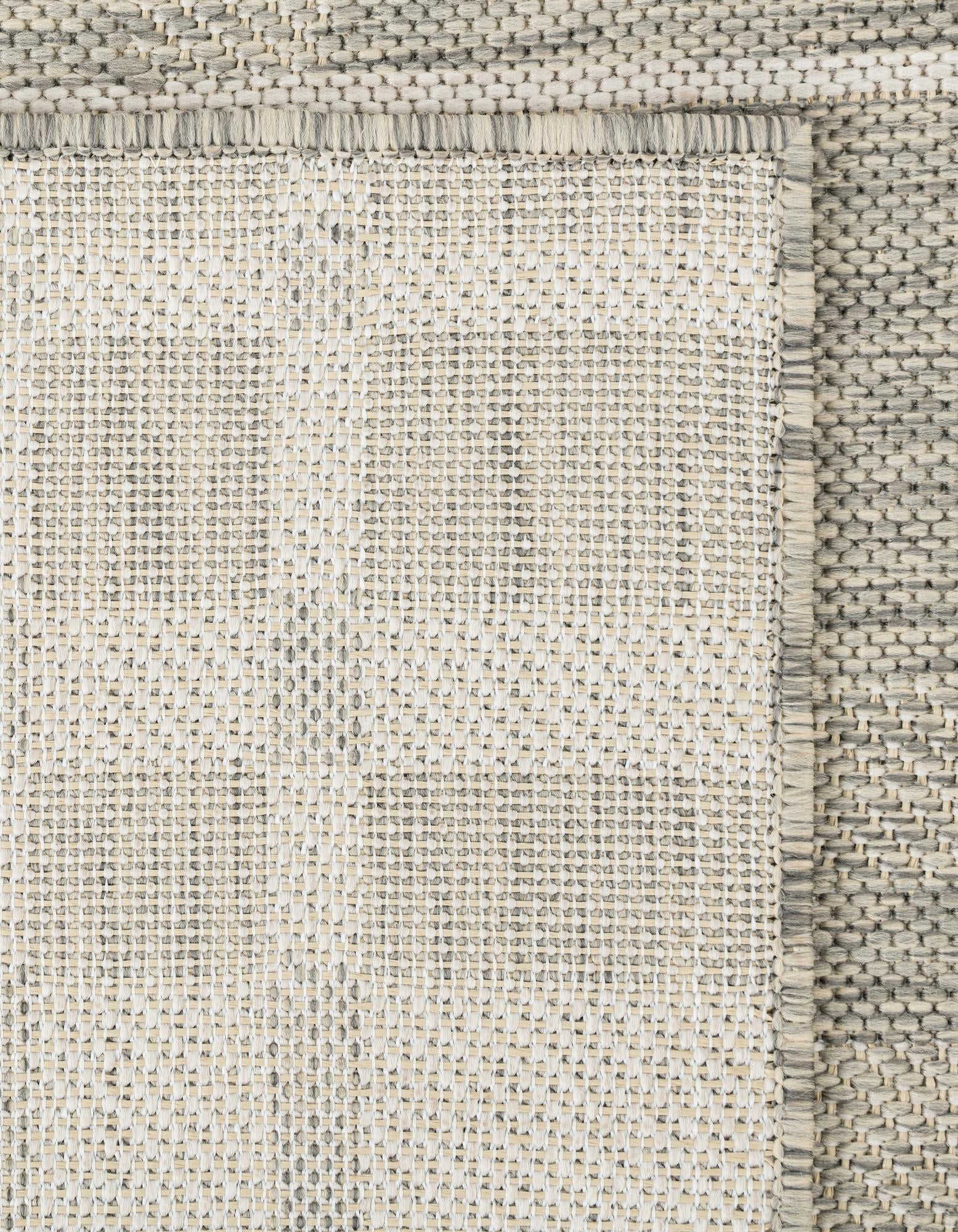 2' x 5' 3 Easy-Clean Checkered Indoor / Outdoor Runner Rug