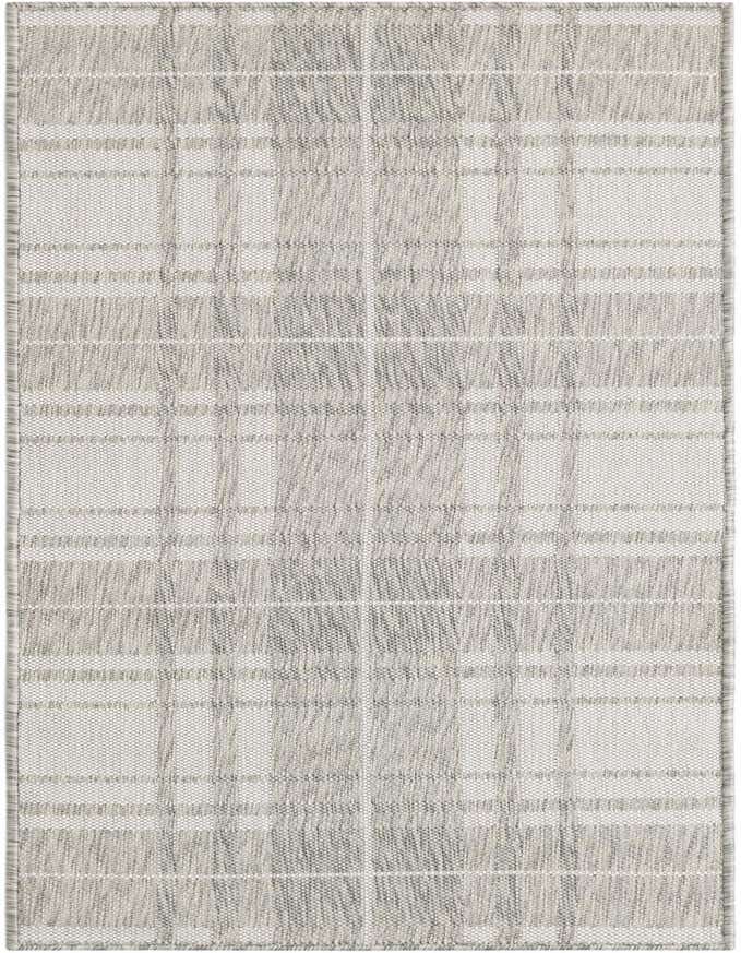 2' x 6' Easy-Clean Checkered Indoor / Outdoor Runner Rug